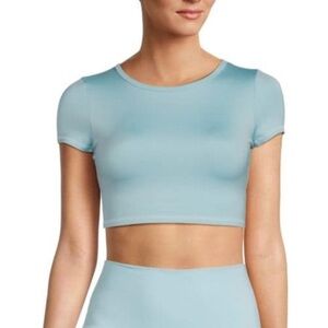 Frankies Bikinis Zippy Baby Tee Crop Top in Baby Blue size medium